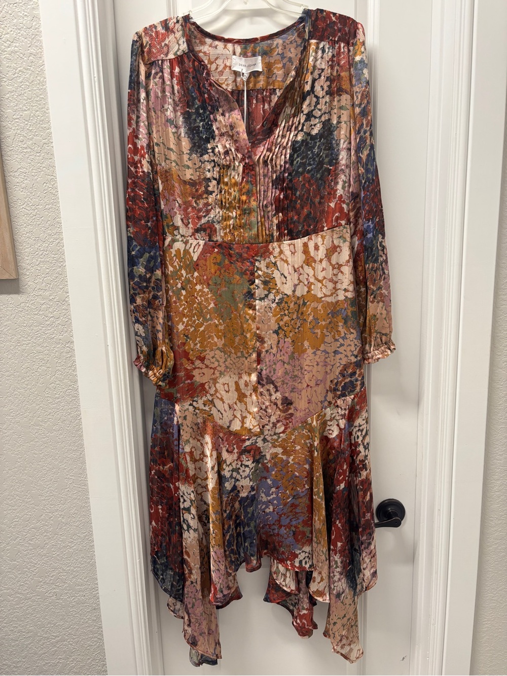 Dear John NWT Multicolor Floral Long Sleeve Midi Dress- Size Medium